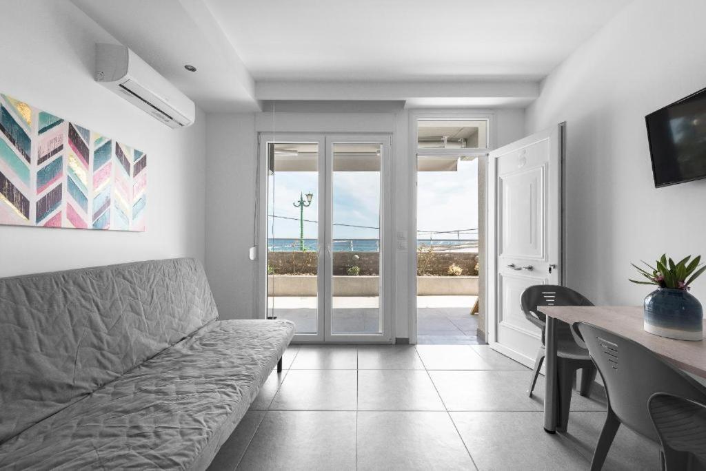 Blue Horizon 3 Apartment Nea Kallikrateia Екстериор снимка