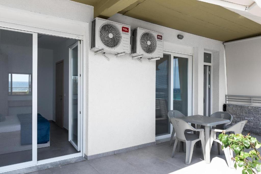 Blue Horizon 3 Apartment Nea Kallikrateia Екстериор снимка